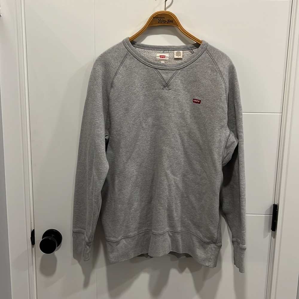 Levi’s gray long sleeve sweater size large - Picture 2 of 11